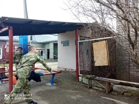 Клуб «Юных десантников Кубани» продемонстрировал свои навыки